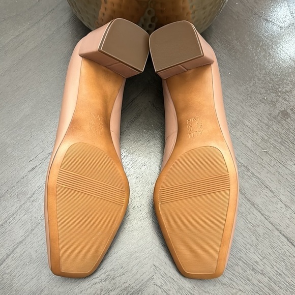 NATURALIZER Kyla Pumps ( WIDE) - Picture 3 of 12